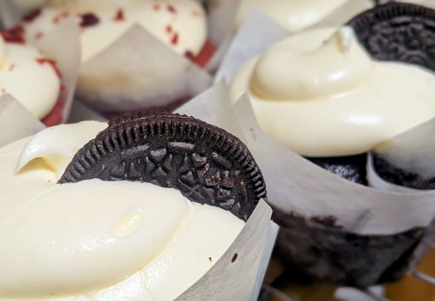 The Eclipse (1 dozen )